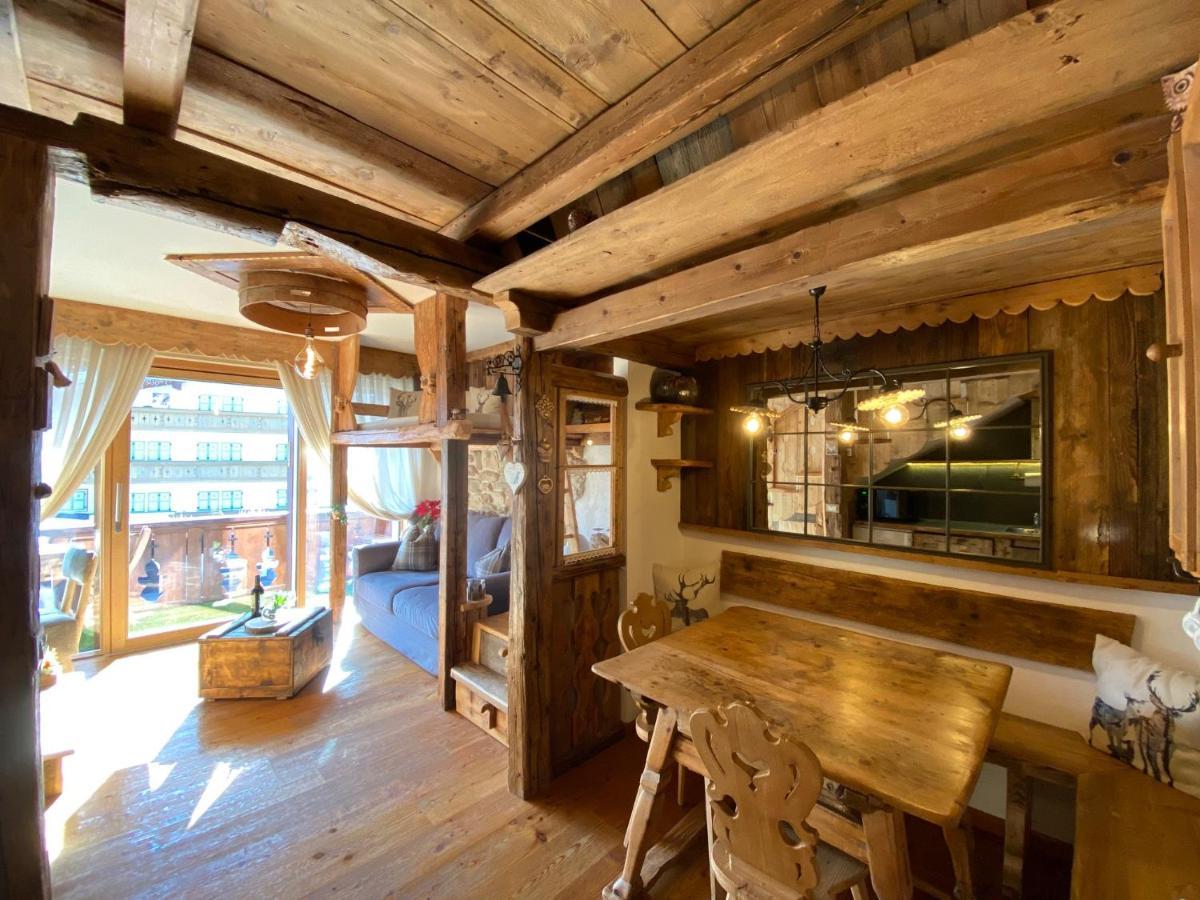 Calore Di Una Casa Di Montagna Campitello di Fassa Exteriér fotografie