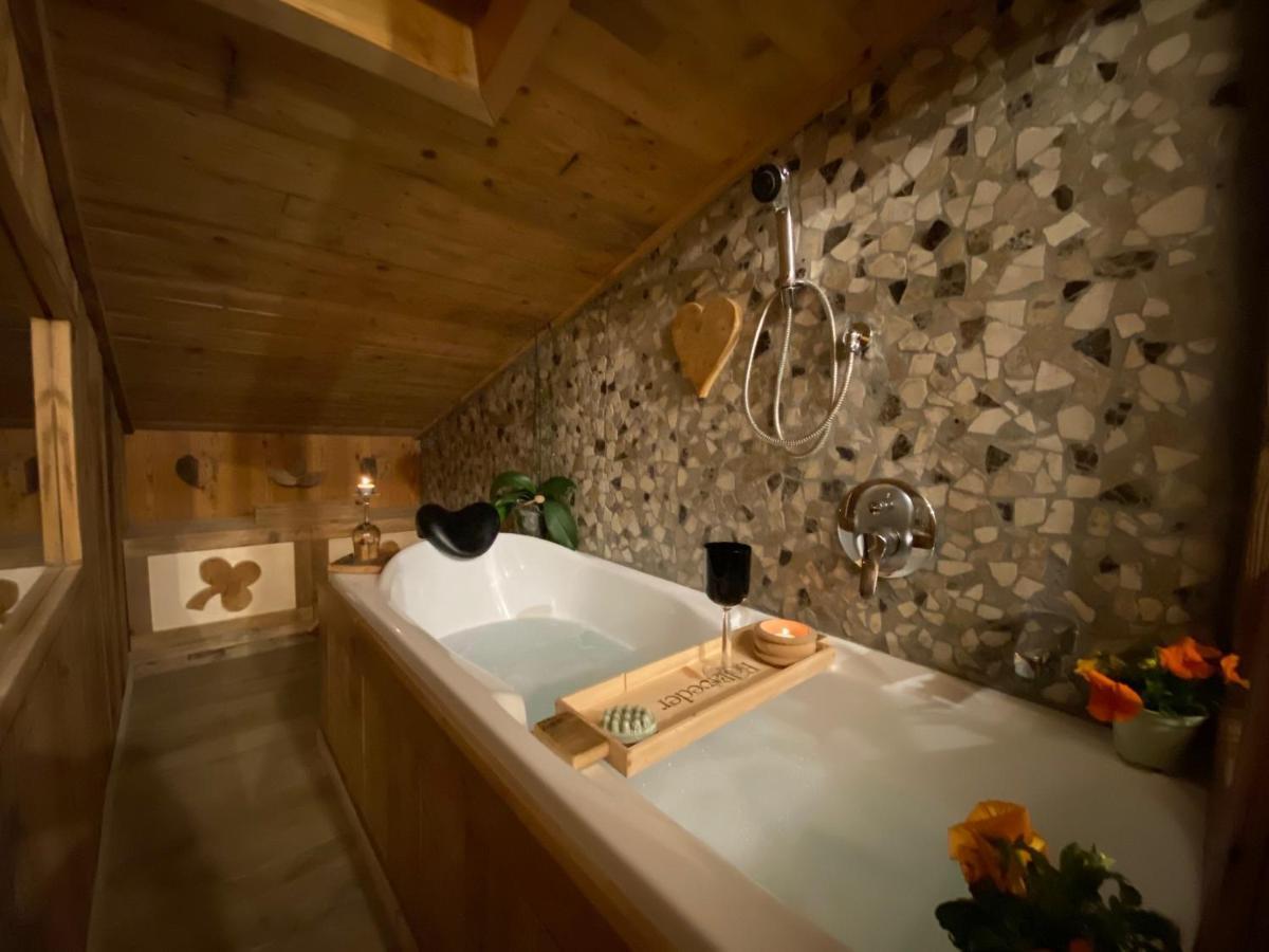Calore Di Una Casa Di Montagna Campitello di Fassa Exteriér fotografie