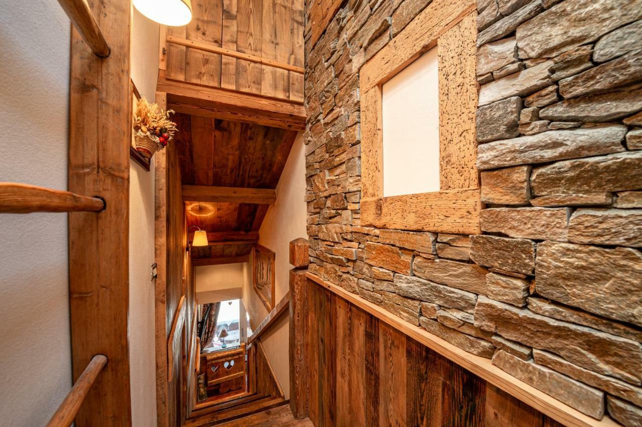 Calore Di Una Casa Di Montagna Campitello di Fassa Exteriér fotografie